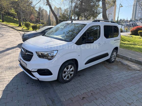Sahibinden Opel Combo 1.5 CDTI Edition 2022 Model 
