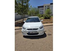 Sahibinden Hyundai Accent Blue 1.6 CRDI Prime 2013 Model