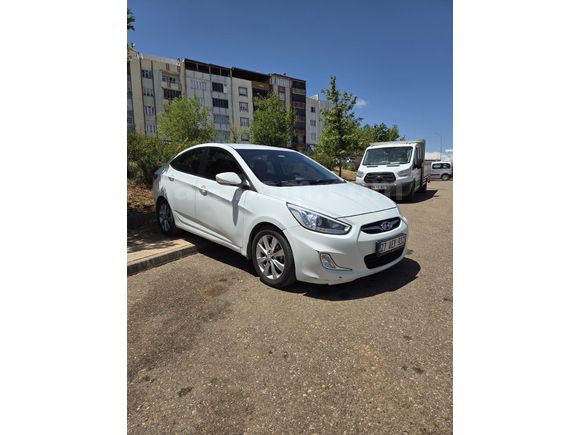 Sahibinden Hyundai Accent Blue 1.6 CRDI Prime 2013 Model