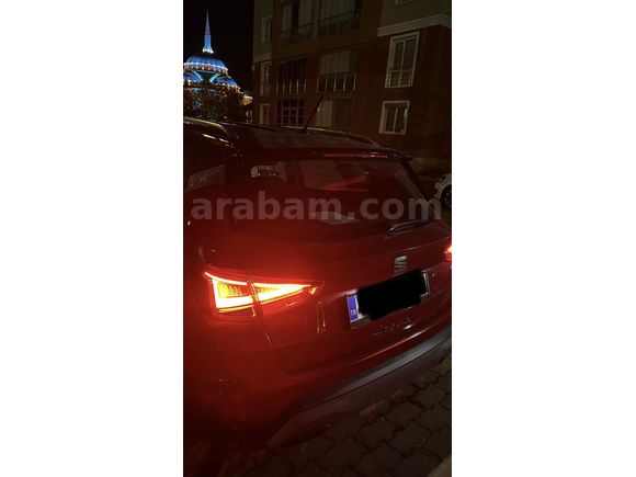 Sahibinden Seat Arona 1.0 EcoTSI Xprience Plus Led Paket  2022 Model  Yetkili Servis Bakımlı AraçKonya