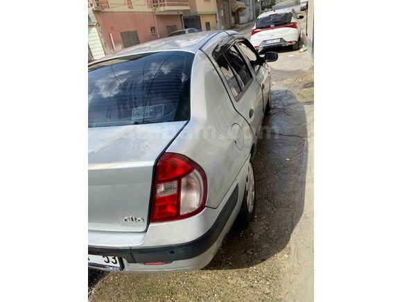 Sahibinden Renault Clio 1.4 Alize 2006 Model  182 km Gri (Gümüş)