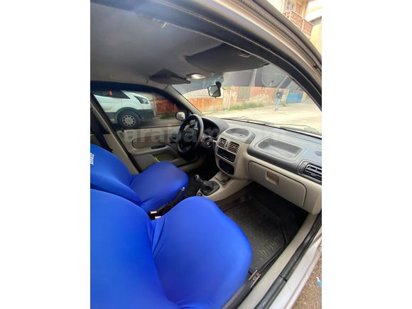 Sahibinden Renault Clio 1.4 Alize 2006 Model  182 km Gri (Gümüş)