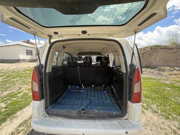 Sahibinden Citroen Berlingo 1.6 HDi Combi SX 2013 Model 