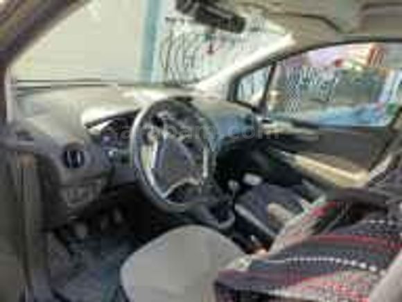 Sahibinden Ford Courier 1.6 TDCi Titanium Plus 2017 Model