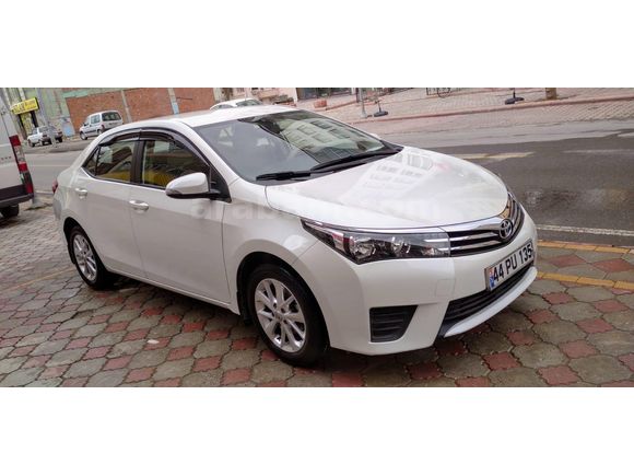 Sahibinden Toyota Corolla 1.33 Life 2014 Model