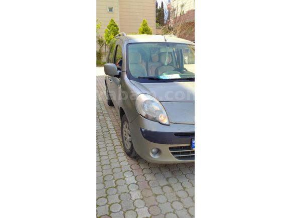 Sahibinden Renault Kangoo Multix 1.5 dCi Extreme 2012 Model