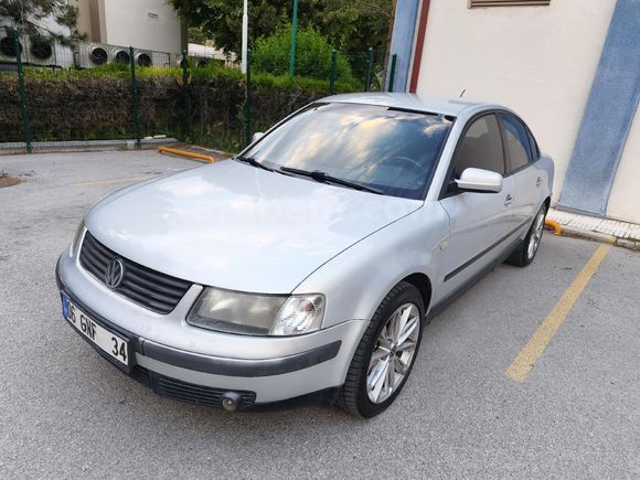 Sahibinden Volkswagen Passat 1.8 T Comfortline 2000 Model  408.000 km Gri (Gümüş)