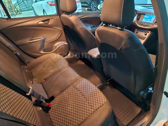 Sahibinden Opel Astra 1.4 Enjoy 2017 Model