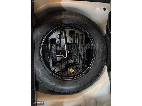 SERKAN OTOMOTİV-2023 MODEL CİTROEN C3 1.2 Puretech Shine EAT6