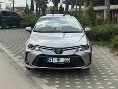 Sahibinden Toyota Corolla 1.8 Hybrid Flame X-Pack 2020 Model 