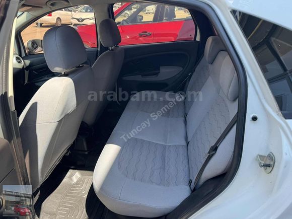 2013 MODEL YENİ KASA YENİ TORPİDO DEĞİŞENSİZ FİAT LİNEA EASY