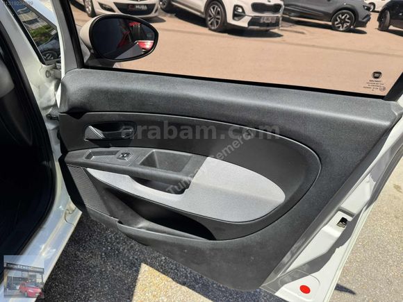 2013 MODEL YENİ KASA YENİ TORPİDO DEĞİŞENSİZ FİAT LİNEA EASY