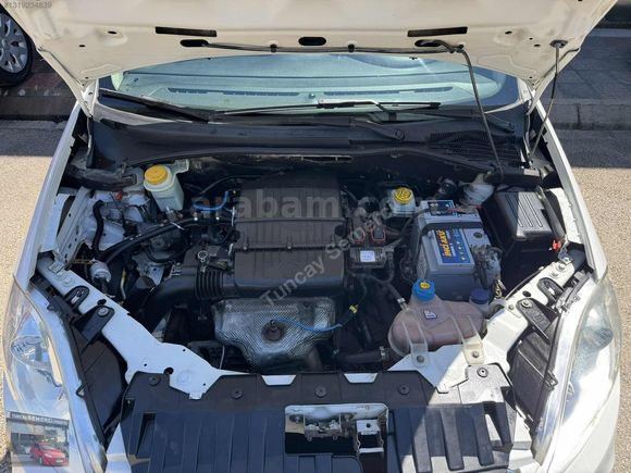 2013 MODEL YENİ KASA YENİ TORPİDO DEĞİŞENSİZ FİAT LİNEA EASY