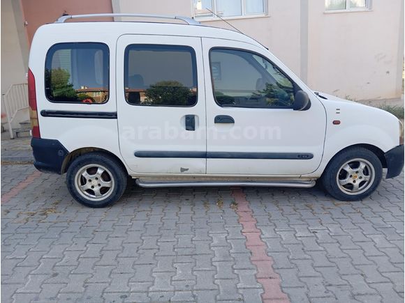 Sahibinden Renault Kangoo 1.9 D RN 2000 Model  224.000 km Beyaz