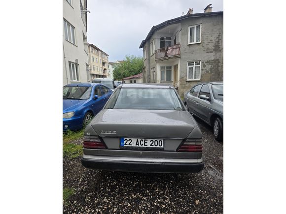 Sahibinden Mercedes - Benz 200 E 1989 Model