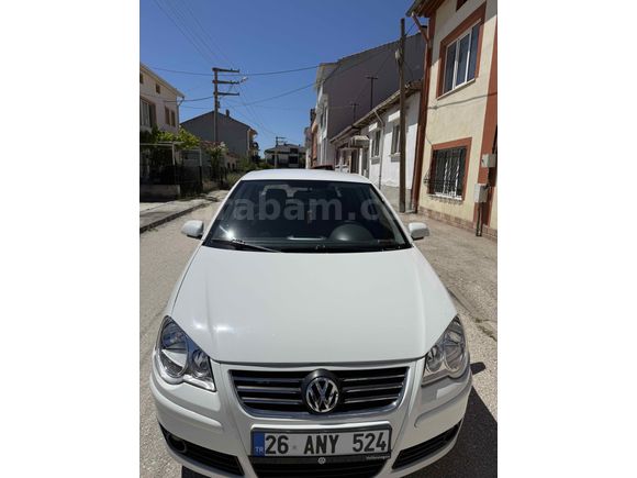 EMSALSİZ FULL + FULL DOLU VE BAKIMLI VOLKSWAGEN POLO 193.000 km