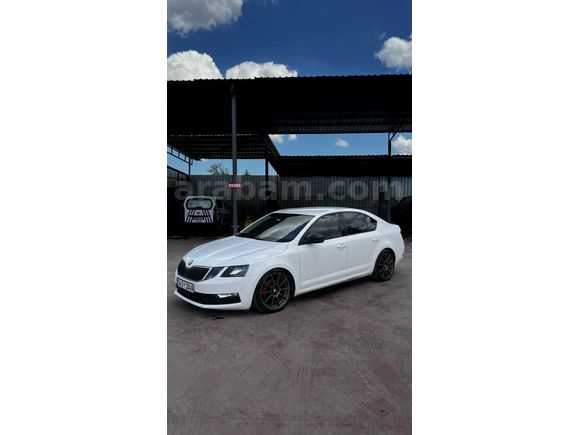 Skoda Octavia 1.6 TDİ DEĞİŞENSİZ!  ACİL