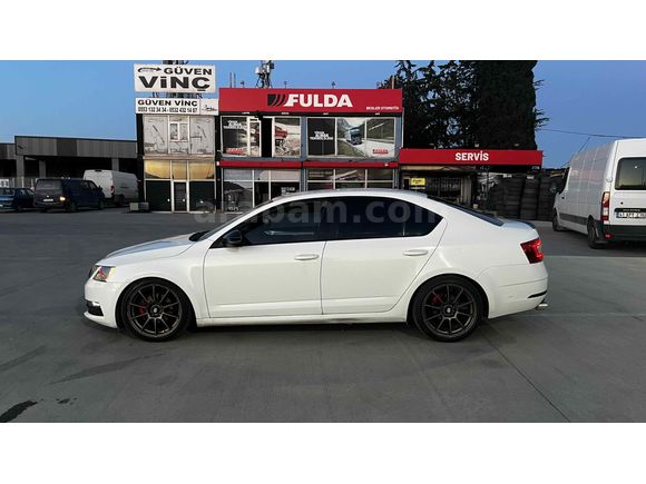 Skoda Octavia 1.6 TDİ DEĞİŞENSİZ!  ACİL