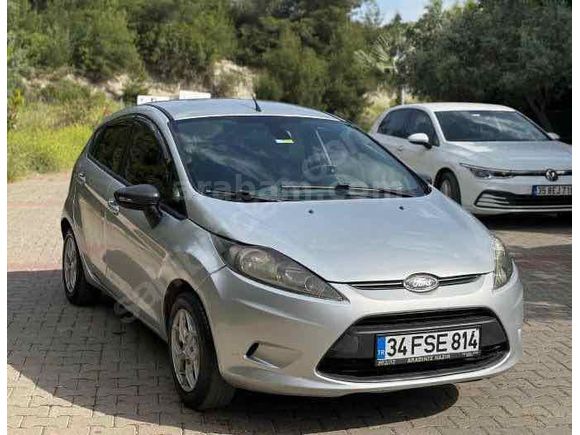 Sahibinden Ford Fiesta 1.4 TDCi Trend 2012 Model 