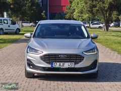 HATASIZ 2025 MODEL FORD FOCUS 1.5 DİZEL 115 BG TİTANYUM STİL