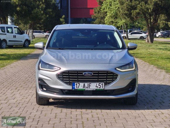 HATASIZ 2025 MODEL FORD FOCUS 1.5 DİZEL 115 BG TİTANYUM STİL