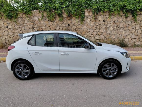 İLK EL 2025 CORSA 1.2T EDİTİON OTOMATİK HATA BOYA TRAMER YOK