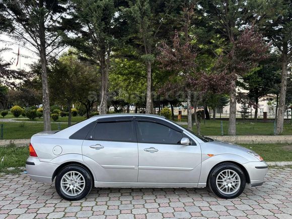 2003 MODEL FOCUS 1.6 CHİA