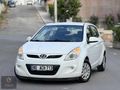 HYUNDAİ i20-2011-OTOMATİK VİTES-88 BİN KMDE-4 LASTİK YENİ
