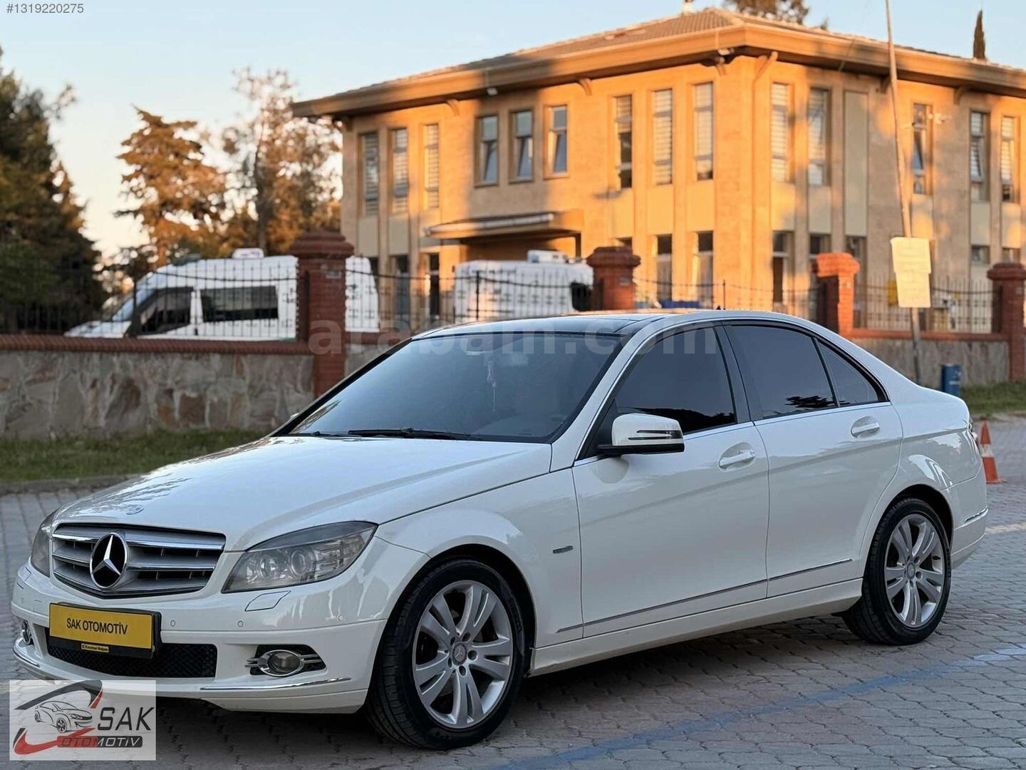 Galeriden Mercedes - Benz C 180 Kompressor BlueEfficiency Fascination 2010 Model Samsun 212.000 km Beyaz 3