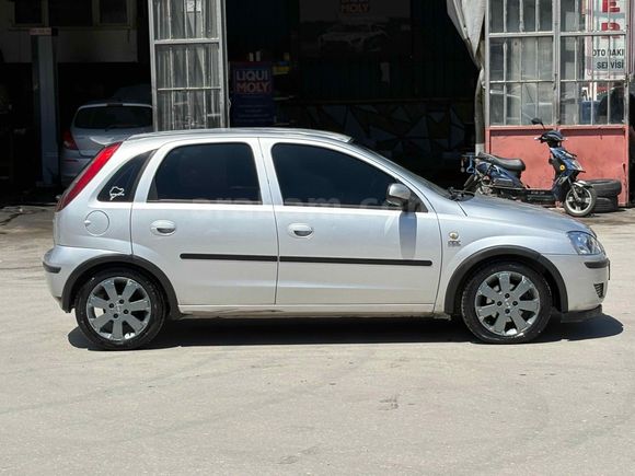Sahibinden Opel Corsa 1.4 Twinport Enjoy 2004 Model 