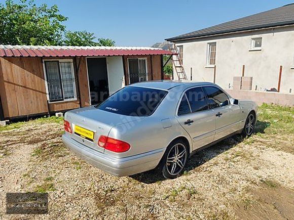 1997 MODEL MERCEDES-BENZ E220 DIZEL