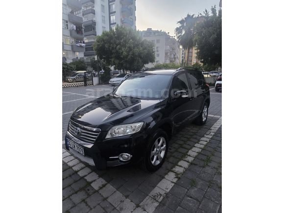 SON 10 YIL TEK KULLANICI ORJİNAL SERVİS BAKIMLI - Toyota RAV4 2.2 D-4D Extra 2011 Model
