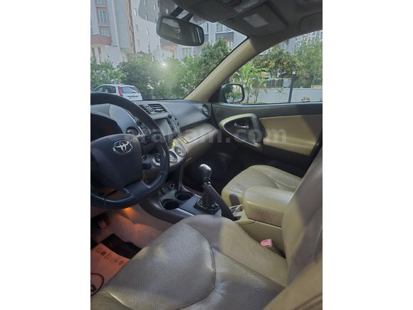 SON 10 YIL TEK KULLANICI ORJİNAL SERVİS BAKIMLI - Toyota RAV4 2.2 D-4D Extra 2011 Model