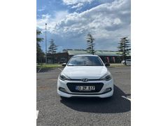 Sahibinden Hyundai i20 1.2 MPI Style 2015 Model 