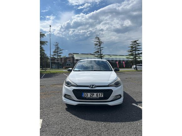 Sahibinden Hyundai i20 1.2 MPI Style 2015 Model 