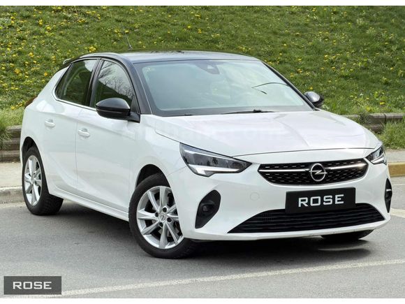 BOYASIZ 2022 CORSA 1.2 T ELEGANCE AT8 CAM TAVAN E-TOGGLE BEYAZ