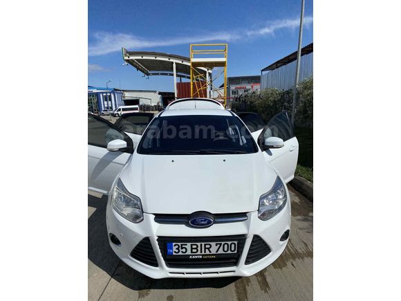 Sahibinden Ford Focus 1.6 TDCi Style 2013 Model  293.000 km Beyaz