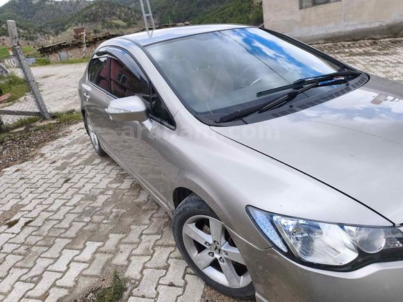 Sahibinden Honda Civic 1.6i VTEC Premium 2007 Model 