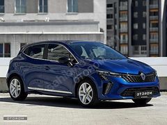OTOROM 2025 Çıkışlı Renault Clio Boyasız Değişensiz Tramersiz