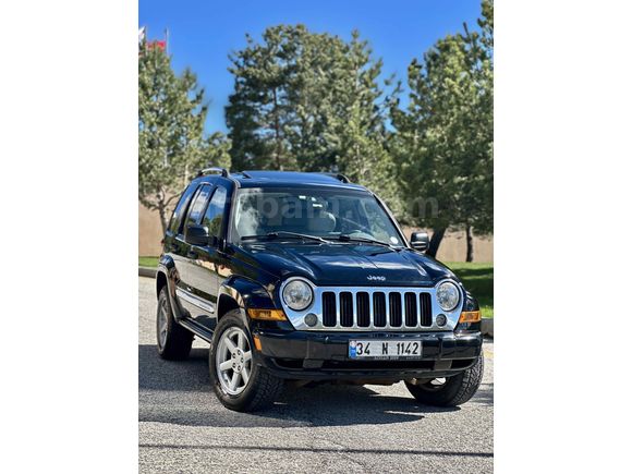 Sahibinden Jeep Cherokee 2.8 CRD Limited 2006 Model  138.000 km Siyah