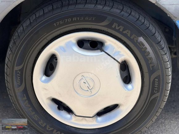 1998 MODEL OPEL CORSA 1.4 SWİNG 172 BİN KM BOYASIZ DEGISENSIZ