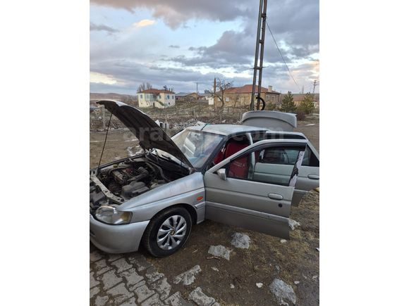 Sahibinden Ford Escort 1.6 CLX 1997 Model
