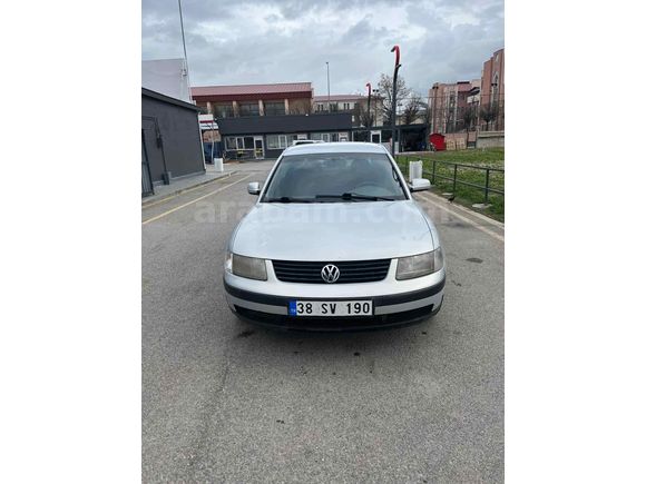 Sahibinden Volkswagen Passat 1.9 TDi Comfortline 2000 Model 