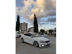 Sahibinden Volkswagen Jetta 1.6 TDi Trendline 2012 Model  300.000 km Beyaz