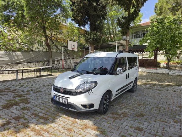 Sahibinden Fiat Doblo Combi 1.3 Multijet Premio Plus 2021 Model  120.000 km Beyaz