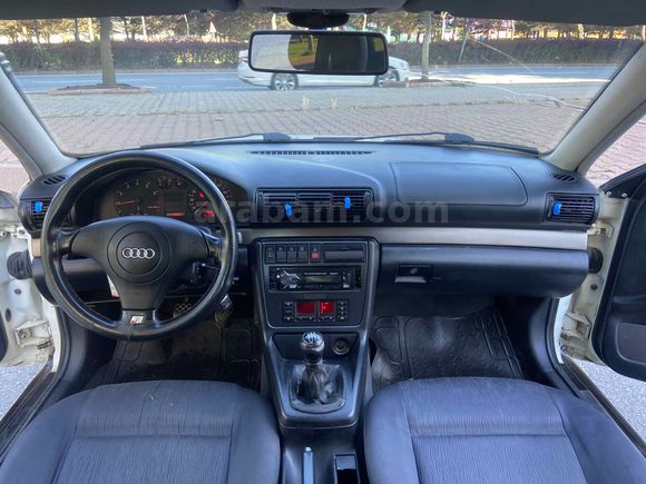 BEŞLER AUTO DAN AUDI A4    1998 MODEL  1.6   BENZIN LPG’LI
TERTEMIZ