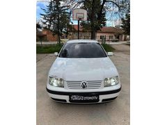 2004 Model ORJ. DEĞİŞENSİZ VOLKSWAGEN BORA 1.6 16Valf
