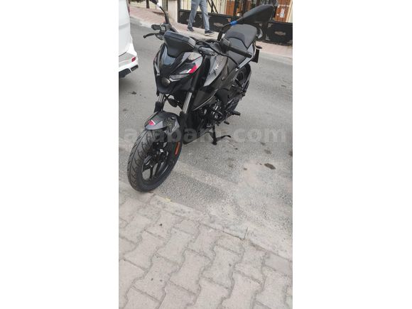 MEMURDAN Bajaj Pulsar N 250 KAPALİ GARAJ MOTORU SON FİYAT PAZARLİK YOK