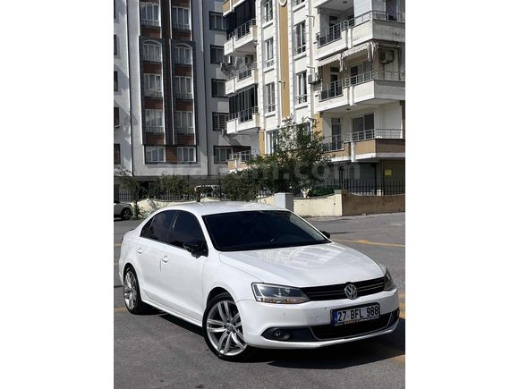 VW+JETTA+DSG+COMFORTLİNE+2014