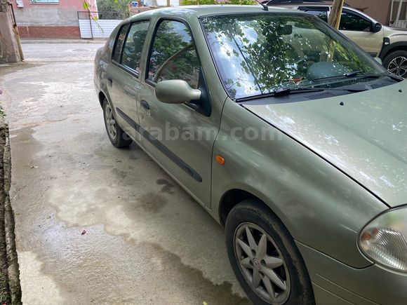 Sahibinden Renault Clio 1.4 16 valf 2002 model Model 